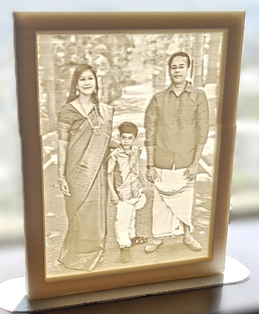 LumiFrame, supplied sample photograph 1